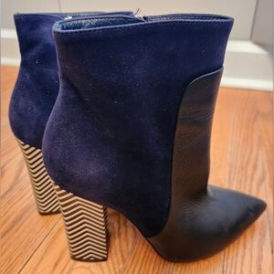 Elegant Black and Blue Women's Boots